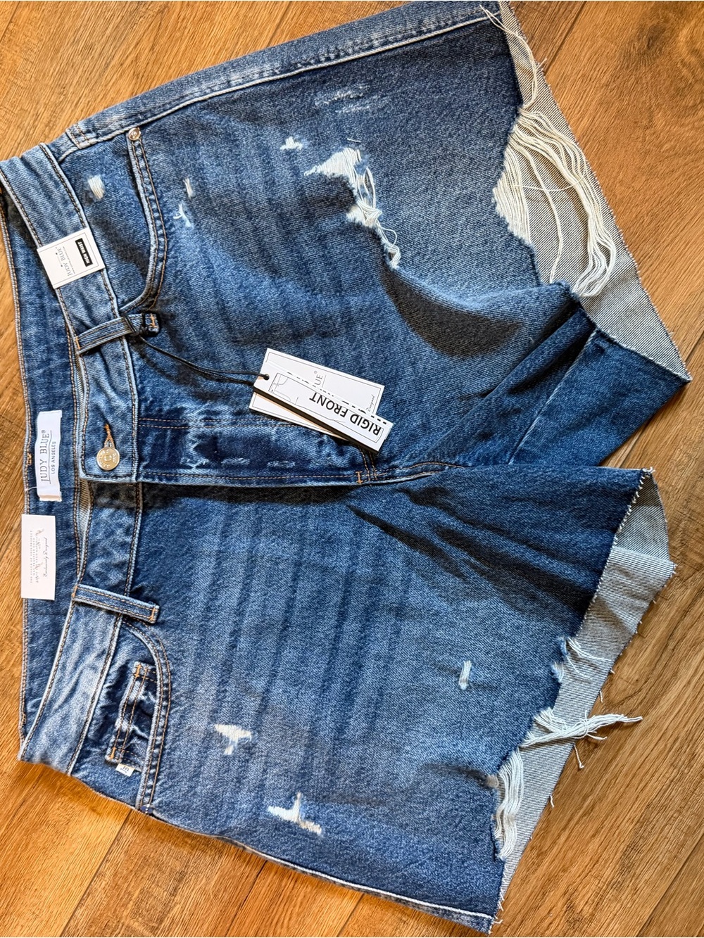 NWT Judy Blue Distressed Blue Denim shorts women’s plus size 1XL